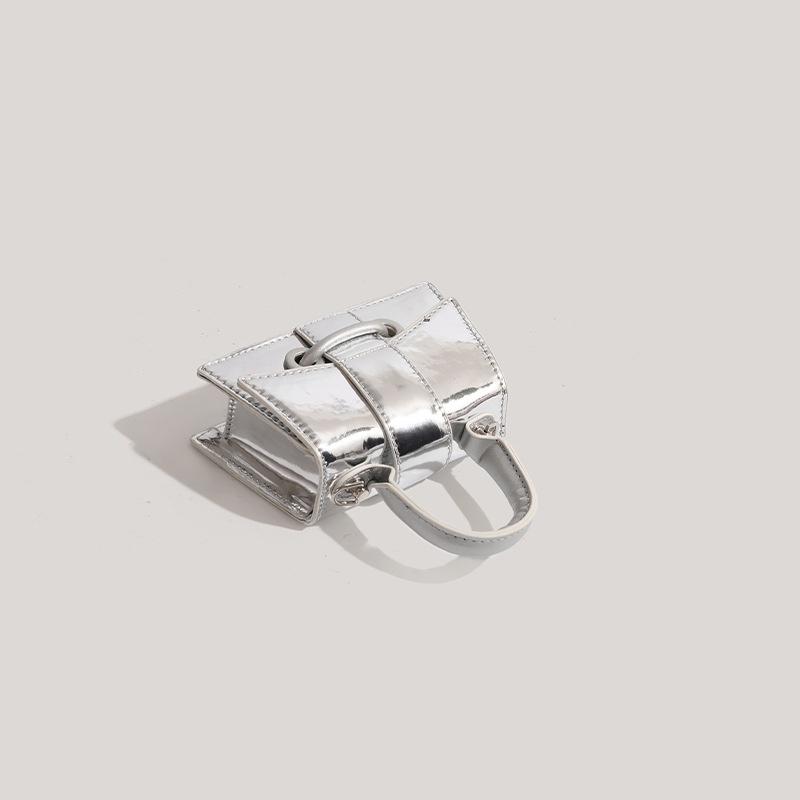 IELGY Женская серебряная цепочка маленькая квадратная сумка, лакированная кожа маленькая квадратная сумка текстура портативная сумка-мессенджер