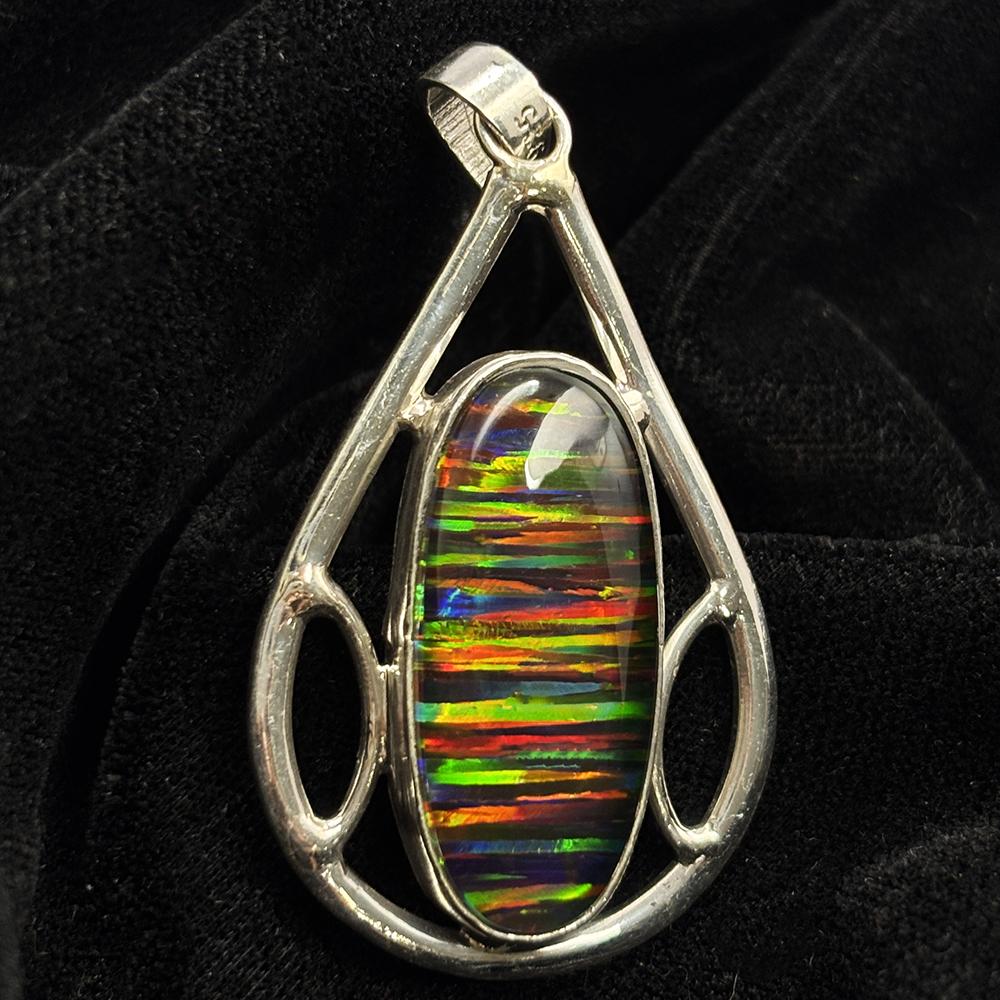 Natural Opal 35 Ct 925 Sterling Silver Beautiful Oval Pendant Gemstone