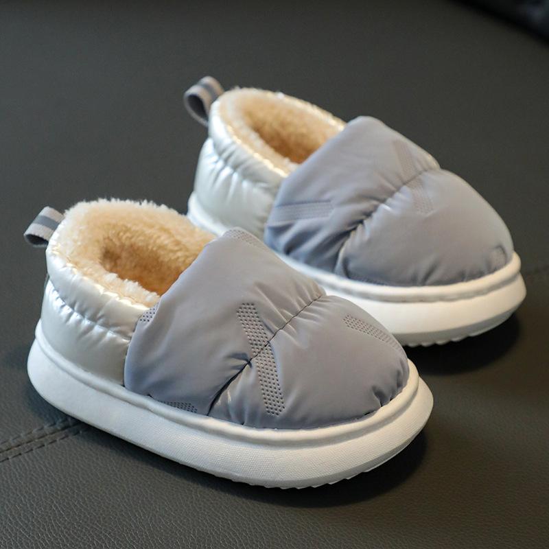 Детские зимние водонепроницаемые хлопковые тапочки, модные тапочки для малышей, мальчиков и девочек, нескользящая пятка, теплая плюшевая высокая домашняя обувь