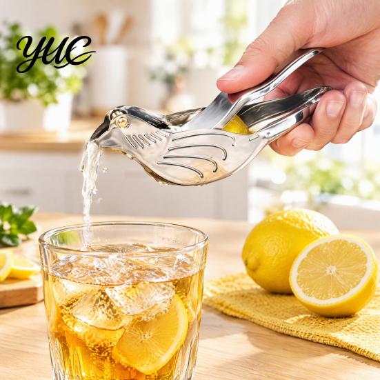 Manual Orange Squeezer for Cocktails Stainless Steel Bird Shape Lemon Juicer, Portable Fruit Press with Pour Spout Kitchen Gadget Fresh Juice