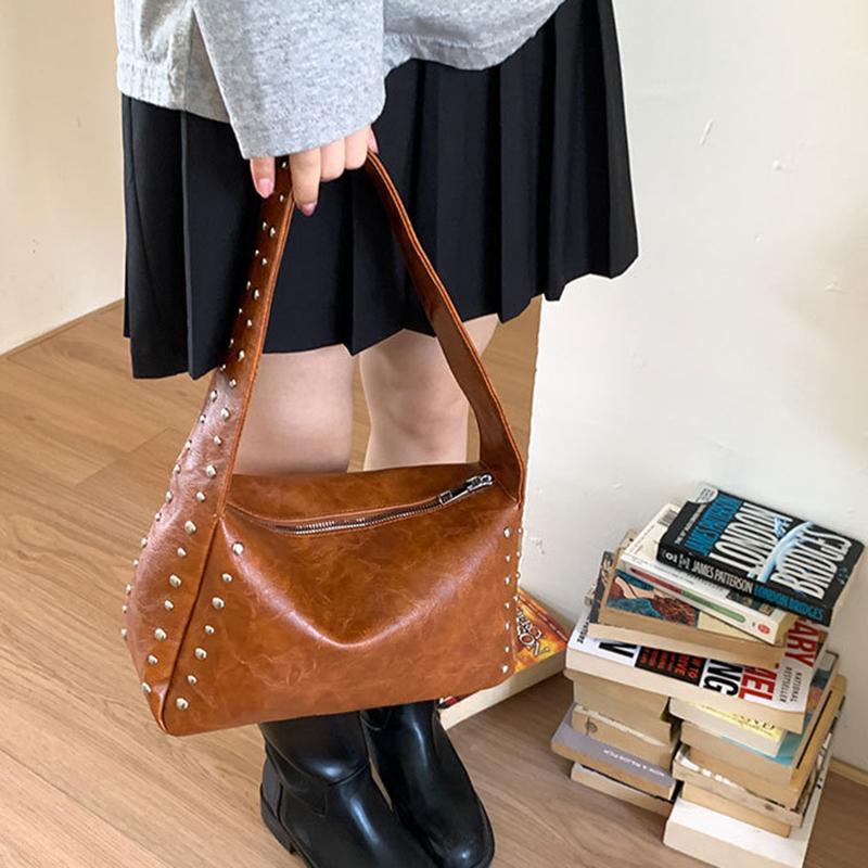 Винтажная однотонная сумка-подмышка с заклепками для женщин, легкая портативная сумка через плечо из ПУ кожи для путешествий, пляжа и повседневных выходов KTY