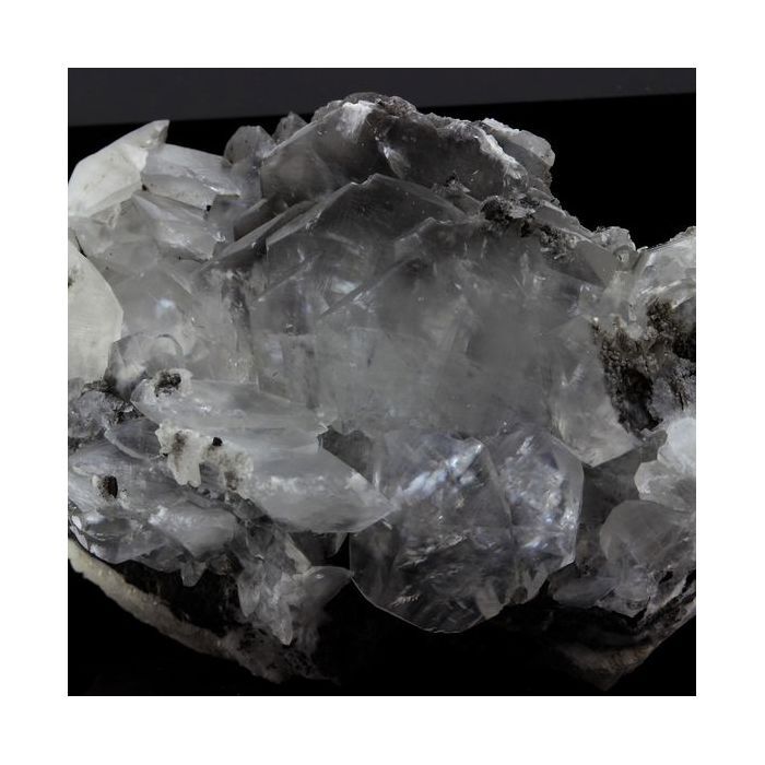 Calcite 235.2 carats