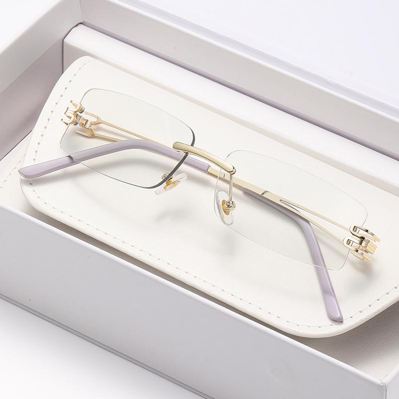 Модные безободковые квадратные очки для коррекции близорукости с изменяющими цвет линзами для женщин и мужчин, фотохромные очки для коррекции близорукости с защитой от синего света, роскошные очки для близи