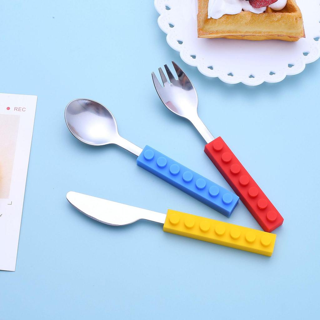 Stainless Steel Children's Tableware Set: Silicone Spoon, Baby Block Knife, Fork & Spoon (3-Piece)