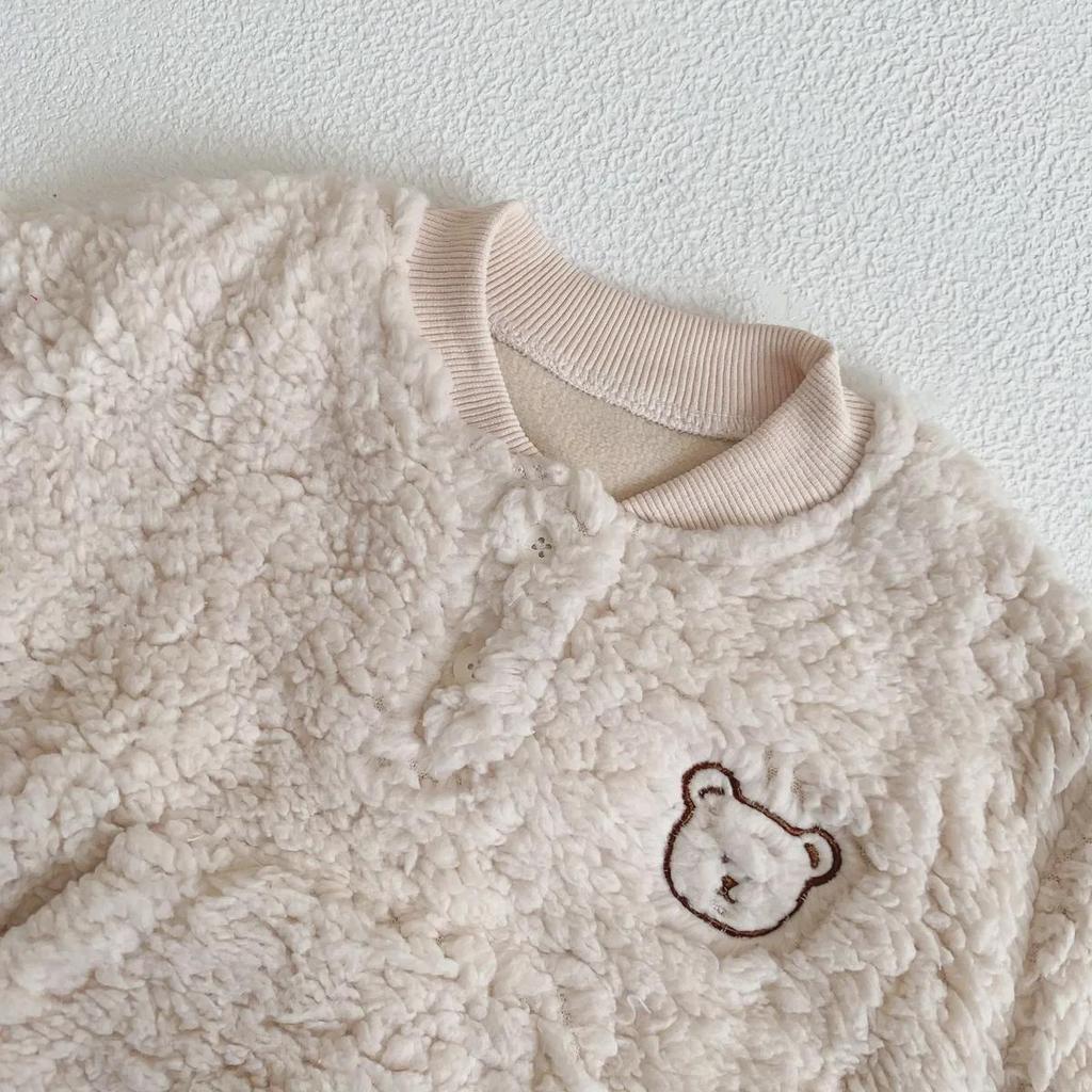 Autumn & Winter Baby Romper: Cute Bear Design with Hood, Double-Sided Velvet, Warm & Cozy for Crawling.