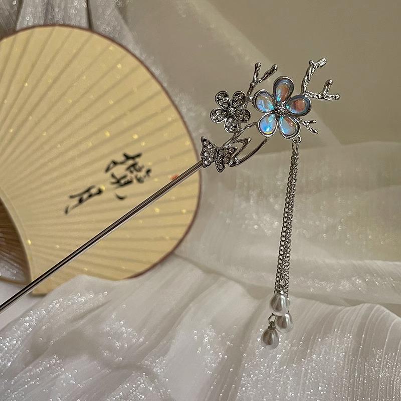 Elegant Hanfu Flower Hairpin: High-End Tassel Step Shake for Updo