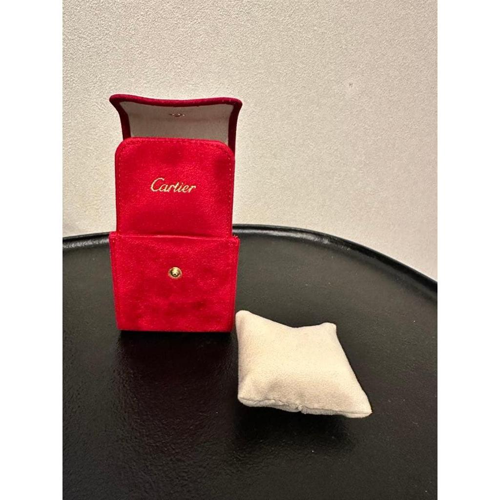 Снижение цены на б/у! Красная замшевая коробка для часов Cartier