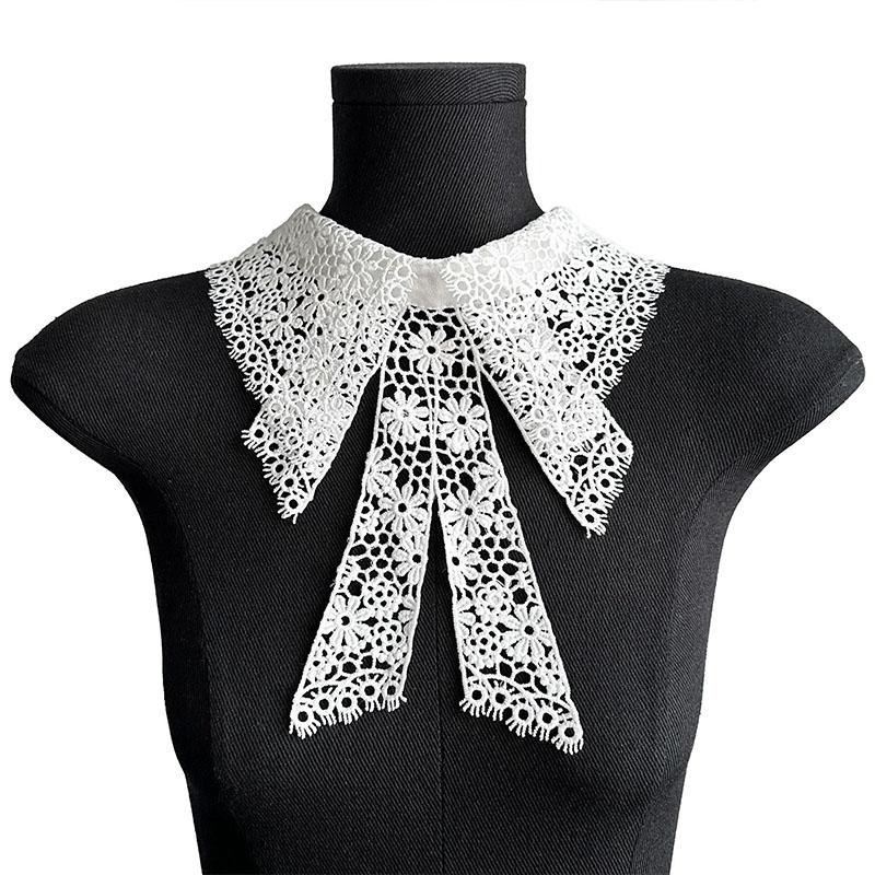 Vintage Embroidery Fake Collar For Women White Lace Hollow False Detachable Collar Lapel Shirt Tie Necklace Clothes Accessory