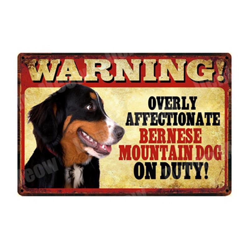 ПРЕДУПРЕЖДЕНИЕ: слишком ласковый домашний питомец на дежурстве, винтажные металлические жестяные вывески, бар, паб, домашний сад, декоративная тарелка, плакаты с собаками, настенный декор N335