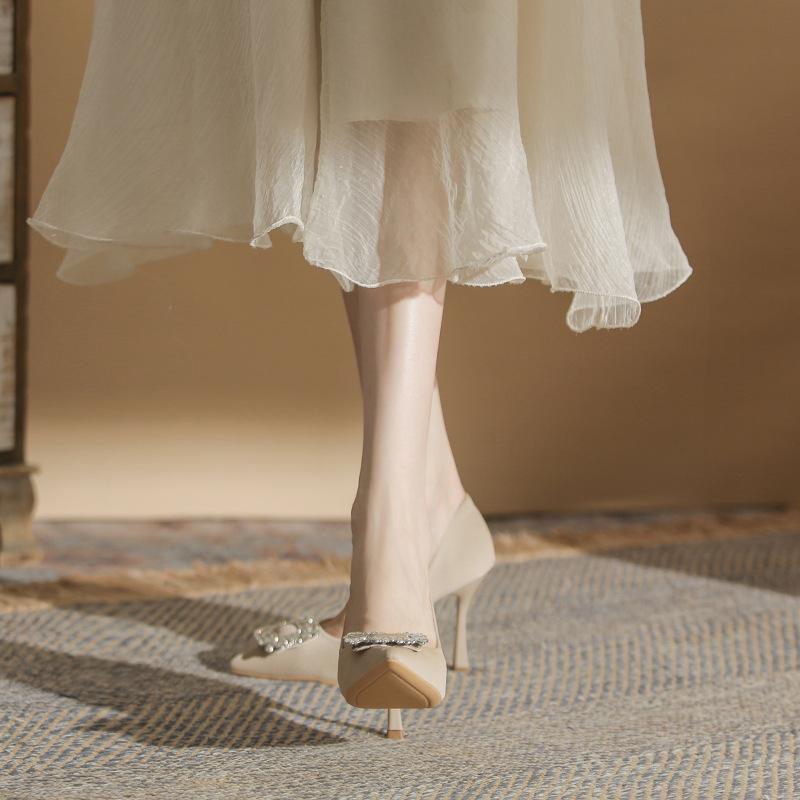 Французские туфли на высоком каблуке женские весенне-летние новые темпераментные из мягкой кожи не натирающие ноги остроносые на тонком каблуке со стразами квадратная пряжка туфли