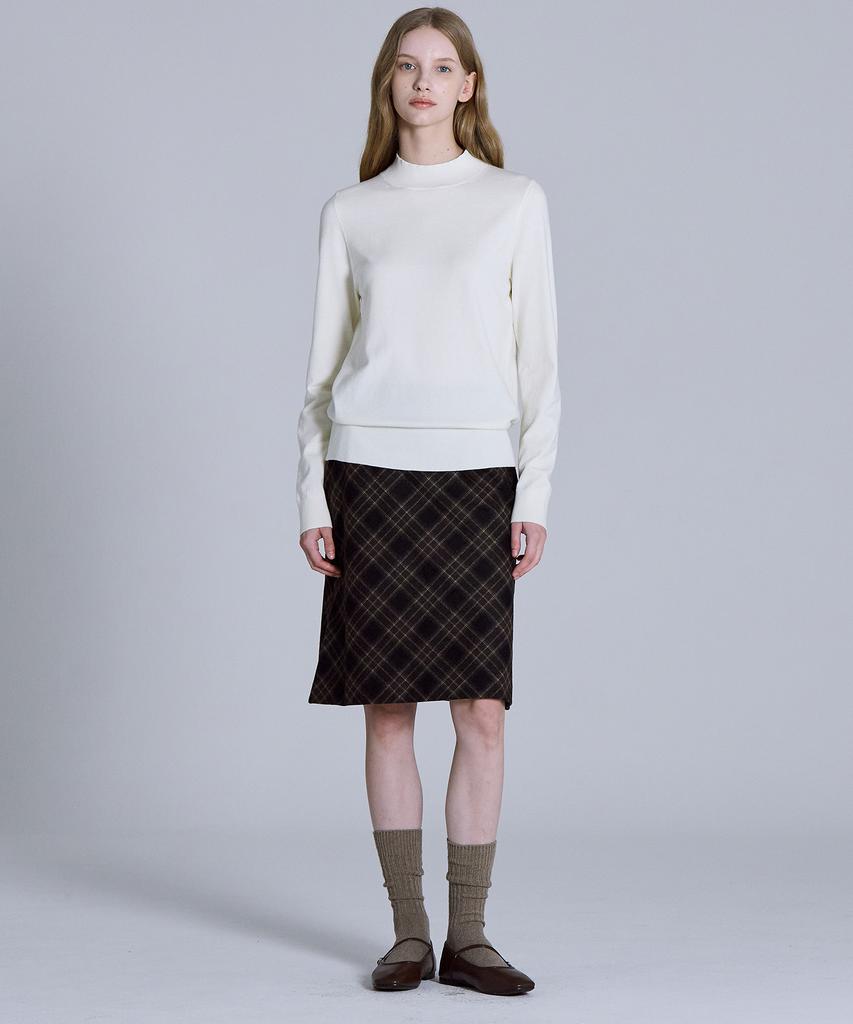 BASIC HOUSE Women'S High-Neck Long-Sleeve Sweater Ivory Lykt7202