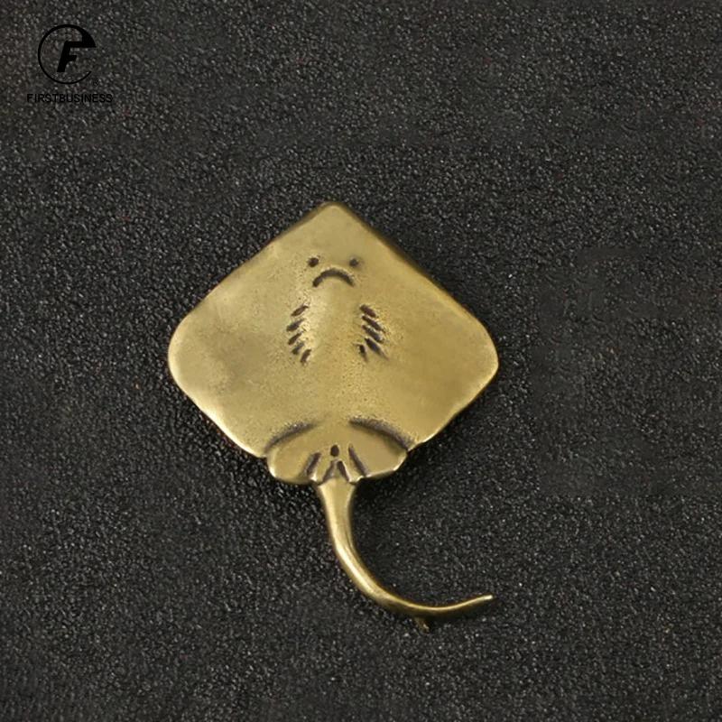 Miniature Statue of Devil Fish, Brass Tea Pet, Sea Animal Ornament, Lucky Home Decorations Accessories,Tea Set, Craft Home Decor