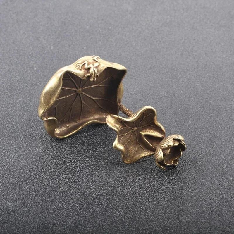 Антикварная латунная курильница для благовоний Лист лотоса Рефлюксные украшения Цельная чистая медь Лягушка Домашний декор Ароматические продукты Аксессуары