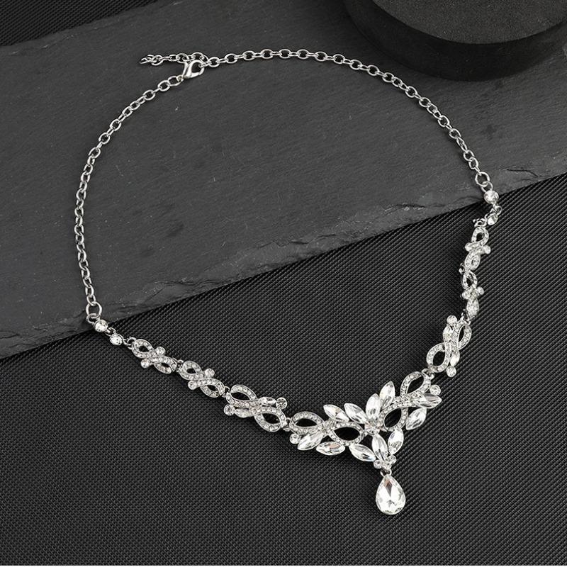 GemChic Женские новые изысканные хрустальные стразы-капли в форме листьев, сверкающие ключицы, ожерелье, серьги, комплект из двух предметов, подарок на день рождения, Рождество