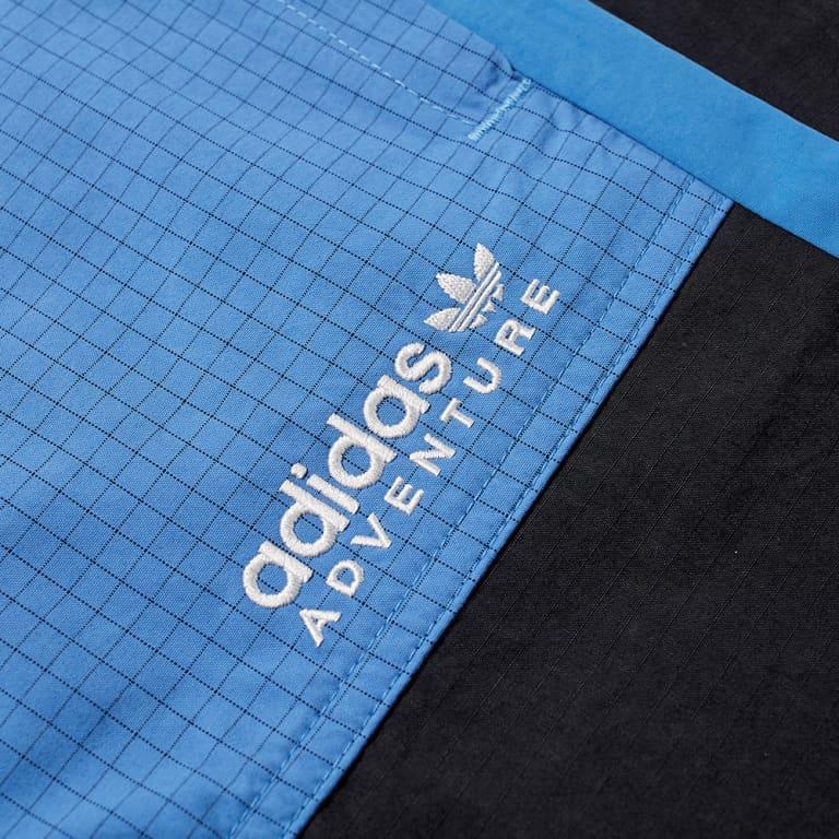 adidas Оригинальные прямые повседневные брюки с тремя полосками и принтом логотипа в стиле пэчворк, синие мужские брюки H09055