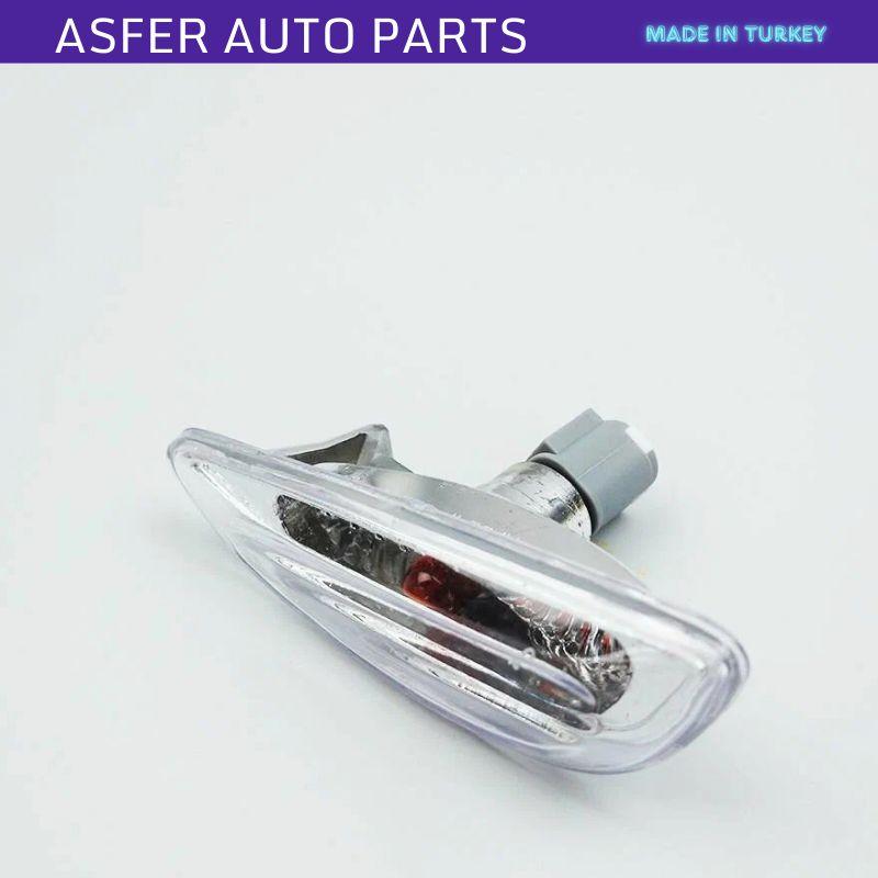 Левый повторитель поворота на крыле для Hyundai Solaris 2010-2018 OEM 923031R000