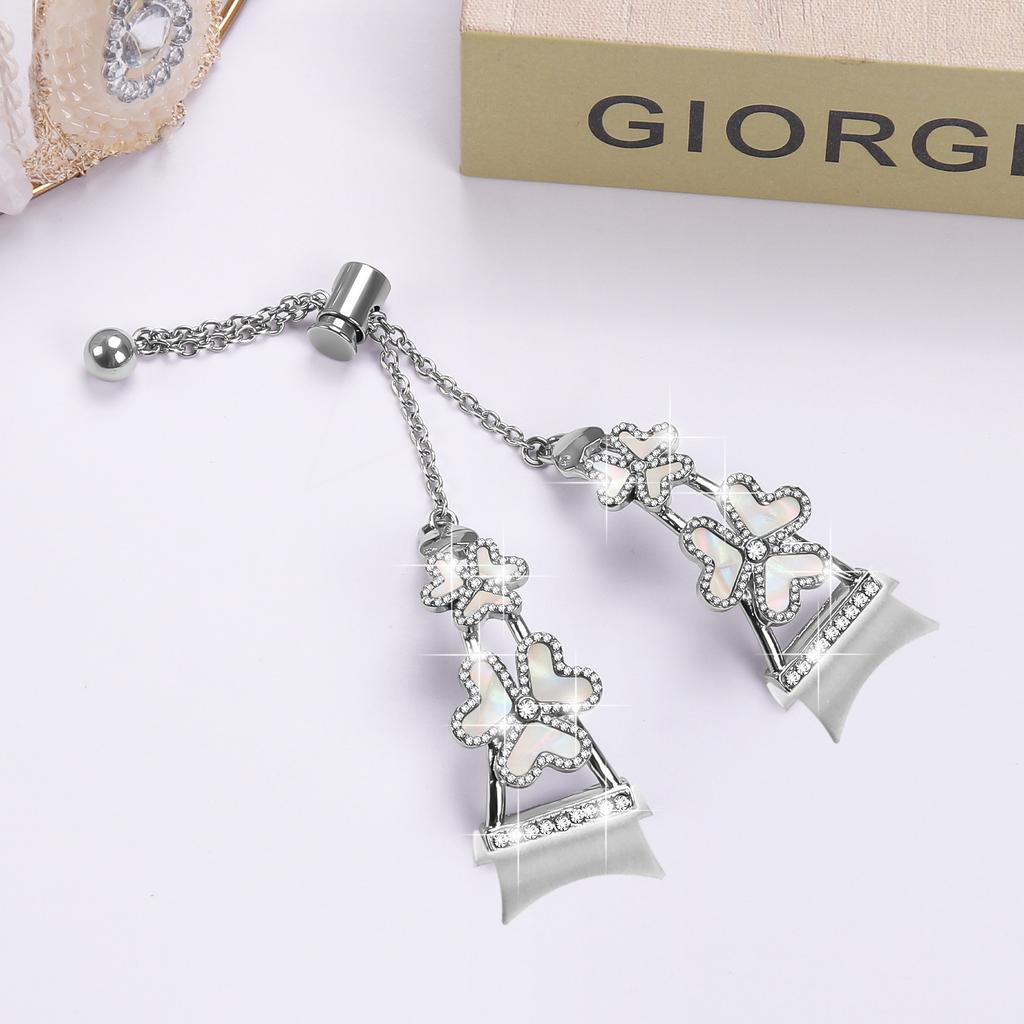 Metal Band with Connector For Samsung Galaxy Watch7 44/40mm Classic Heart Clover Decor Watch Strap