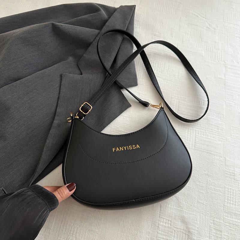 Простая и модная сумка для поездок на работу в форме полумесяца Простая и модная сумка через подмышку Новая летняя сумка через плечо высокой стоимости