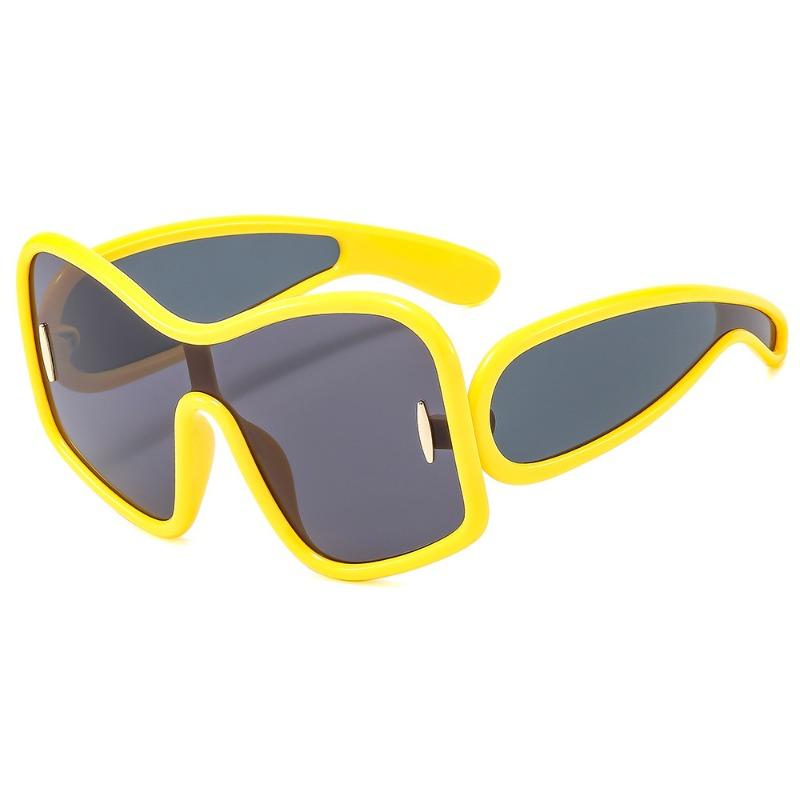 Non-polarized Oversized One-Piece Shield Sunglasses Women Luxury Brand Punk Square Eyewear Vintage Big Frame Rivets Sun Glasses for Men Goggle