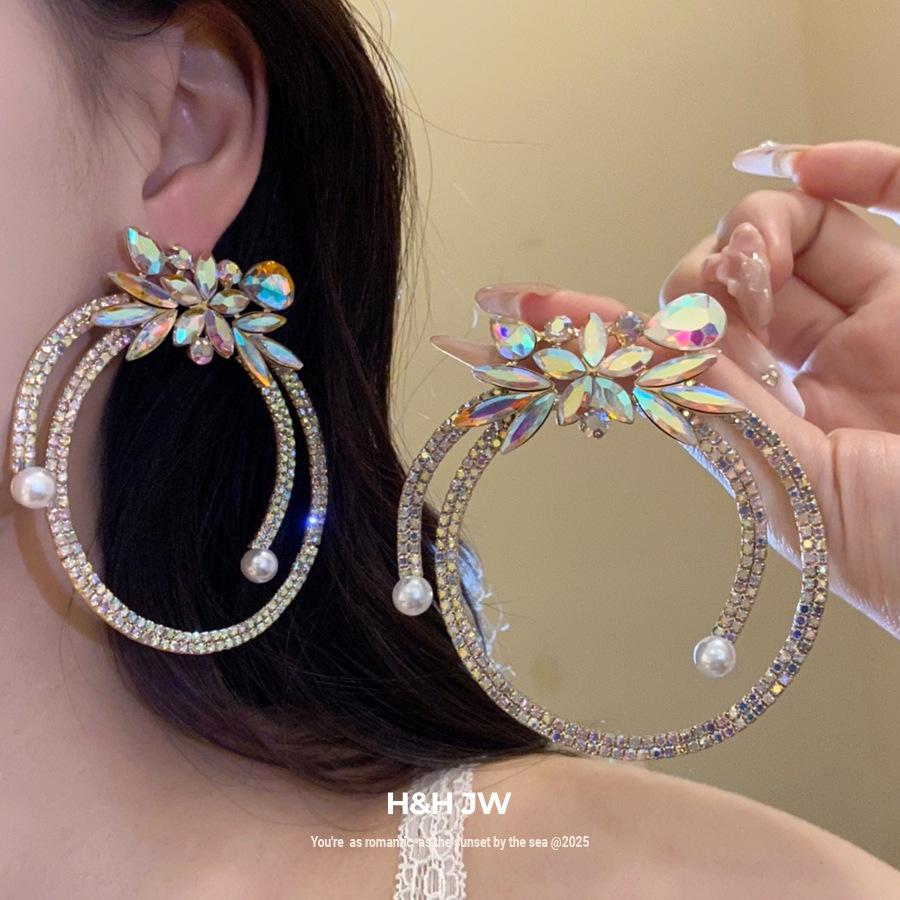 Crystal Water Drop Pearl Pendant Earrings Retro Exquisite Luxury Temperament Ear Jewelry