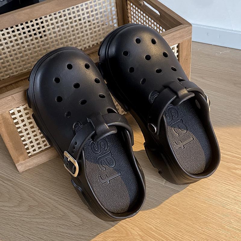 Туфли с дырочками женские летние новые милые сандалии на платформе нескользящие пляжные тапочки медсестры