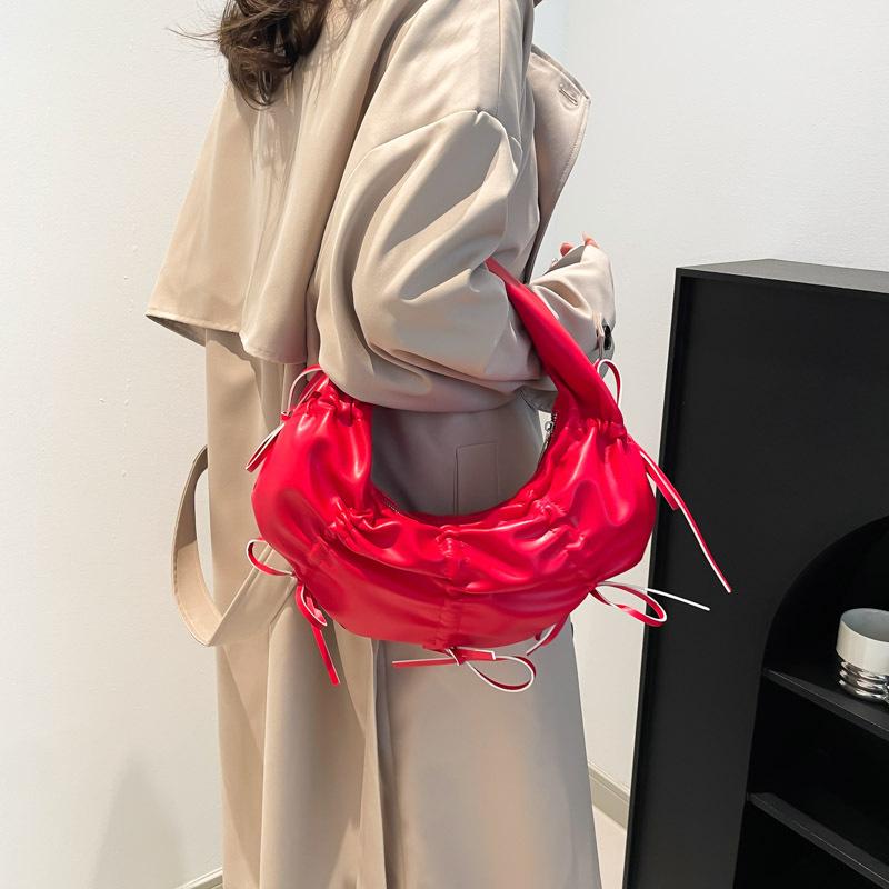 2025 New Pleated Bow Design Portable Crescent Bag, High-end Fashion Niche Trendy Shoulder Armpit Bag