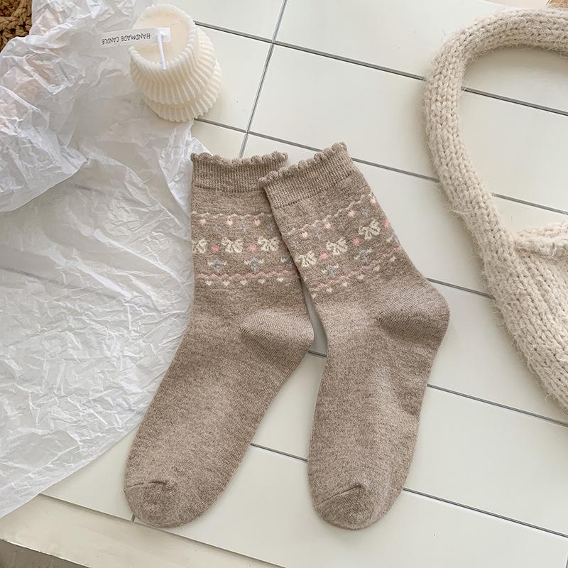 Mid-calf Socks for Autumn and Winter, Women's Bow-trimmed Warm Cloud Fleece Socks, Pile Socks