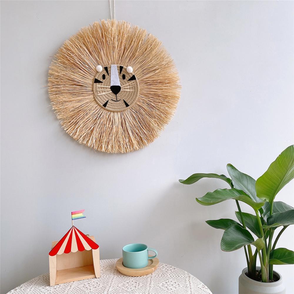 Hand-woven Cartoon Lion Tiger Straw Wall Hanging Craft Cotton Thread Weaving Tapestry Decor