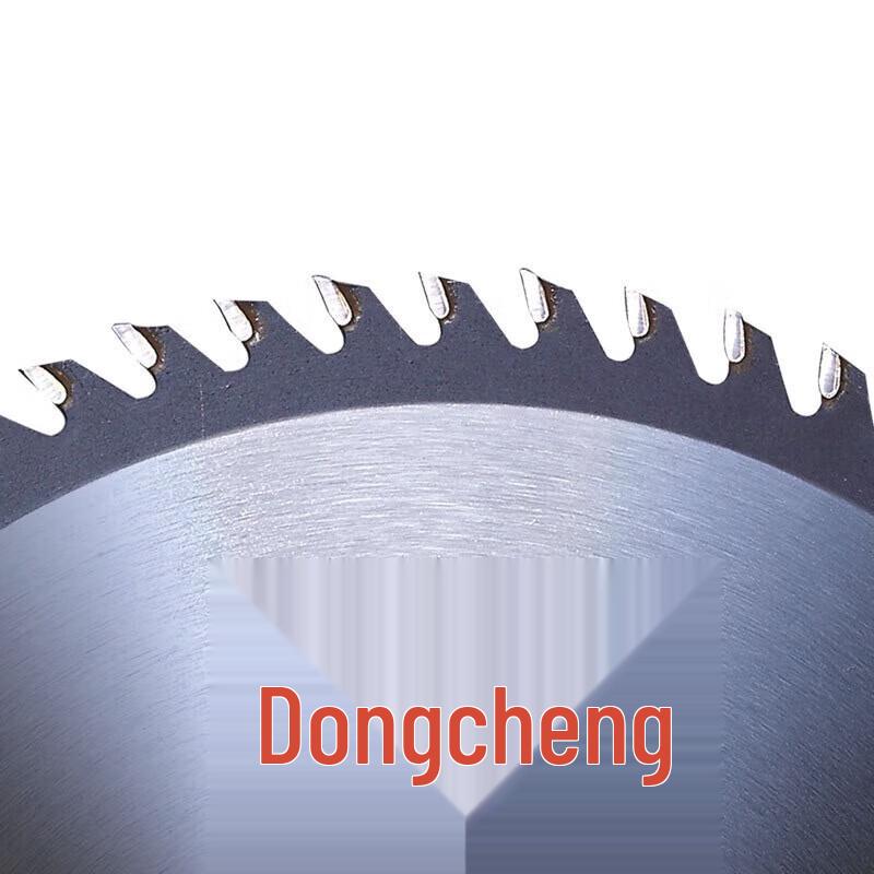Циркулярное пильное полотно по дереву Dongcheng с твердосплавными напайками, штекер CN (адаптер в комплекте)