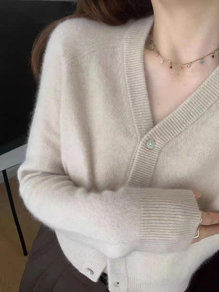 Women's V-Neck Loose Knit Cashmere Wool Cardigan - Autumn & Winter Collection