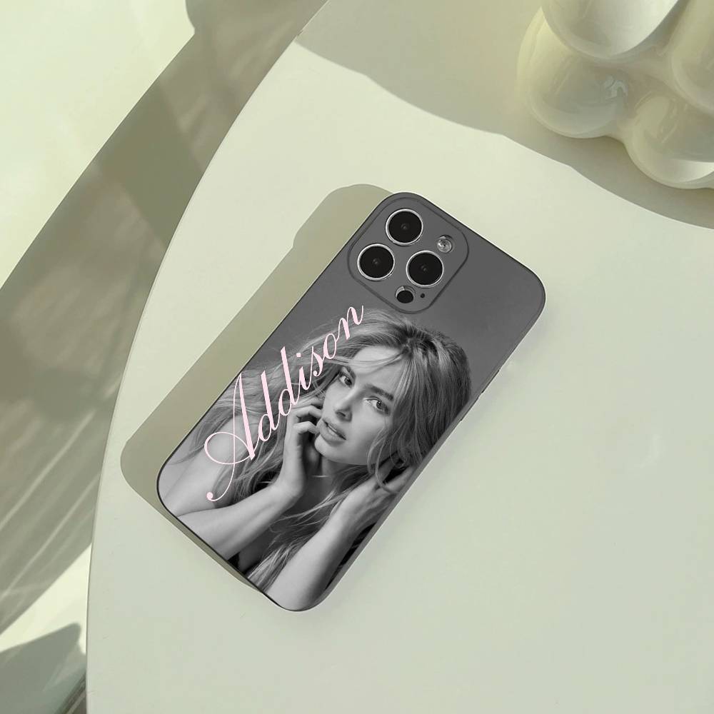 Чехол для телефона Addison Rae для iPhone 17, 16, 15, 14, 13, 12, 11 Pro Max, Легкий и практичный Мягкий черный чехол