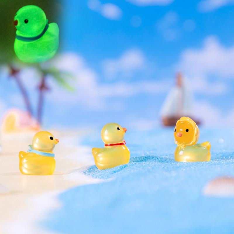Adorable Luminous Playful Duckling Figurines Resin Miniature Decor Set