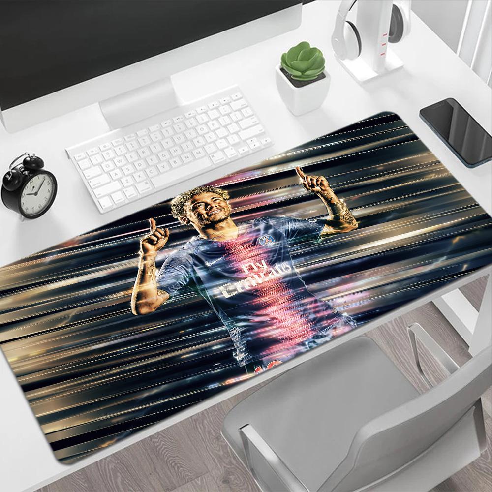 Soccer Player Action Large Mouse Pad Office Mouse Mats Ultra-Long Desk Mat Non-Slip Rubber Base Computer Desk Office Decoration Accessory