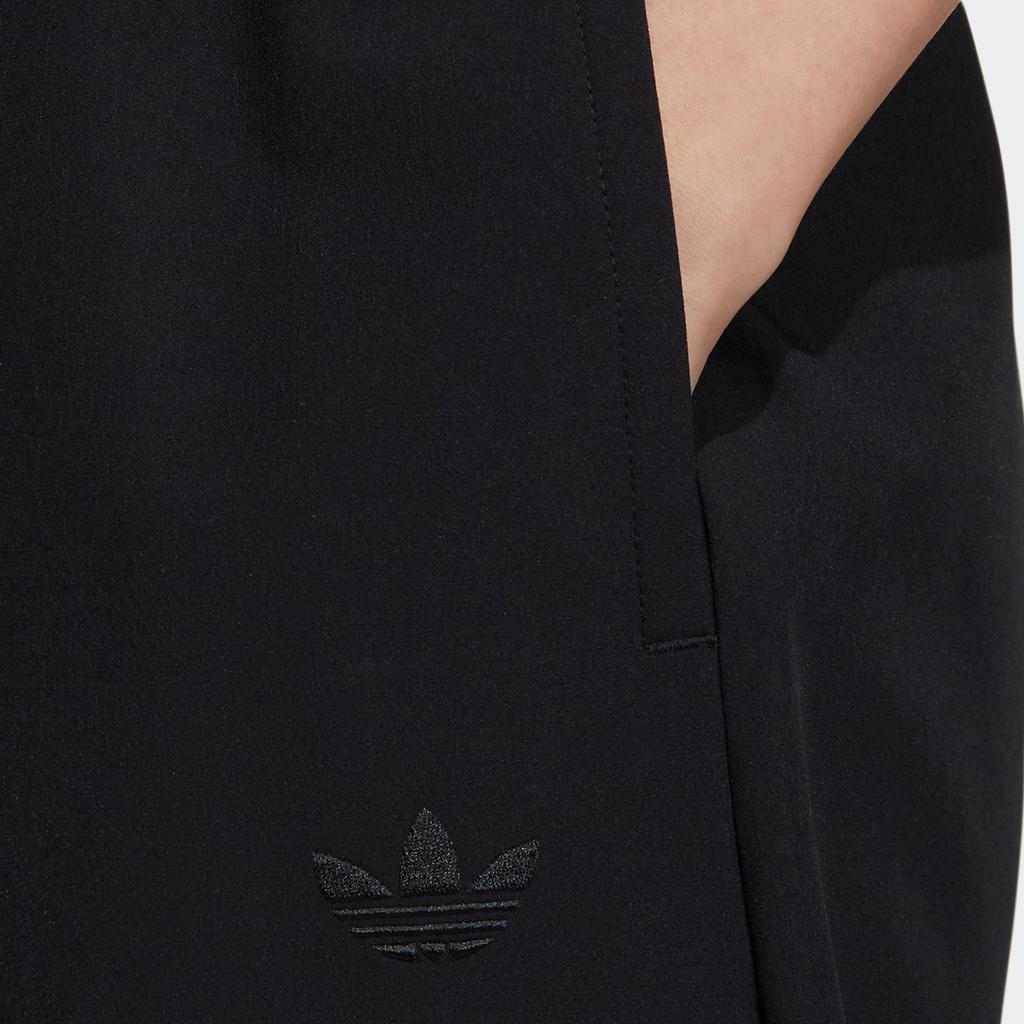 Adidas Originals Trefoil Solid Track Shorts Women Bottoms Black HR3477