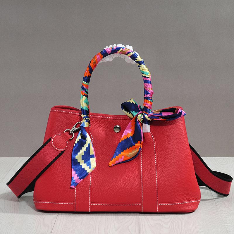 Женская большая садовая сумка из коровьей кожи в стиле знаменитостей 2024 года — универсальная, модная, удобная для переноски через плечо и в кармане