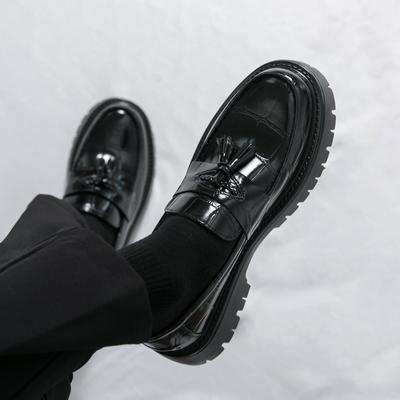 Мода Мода Ретро Мужские Лоферы на Толстой Подошве Кисточки Дерби Кожаные Туфли Предметы Роскоши Мужские Деловые Туфли Элегантные Повседневные Туфли для Платья
