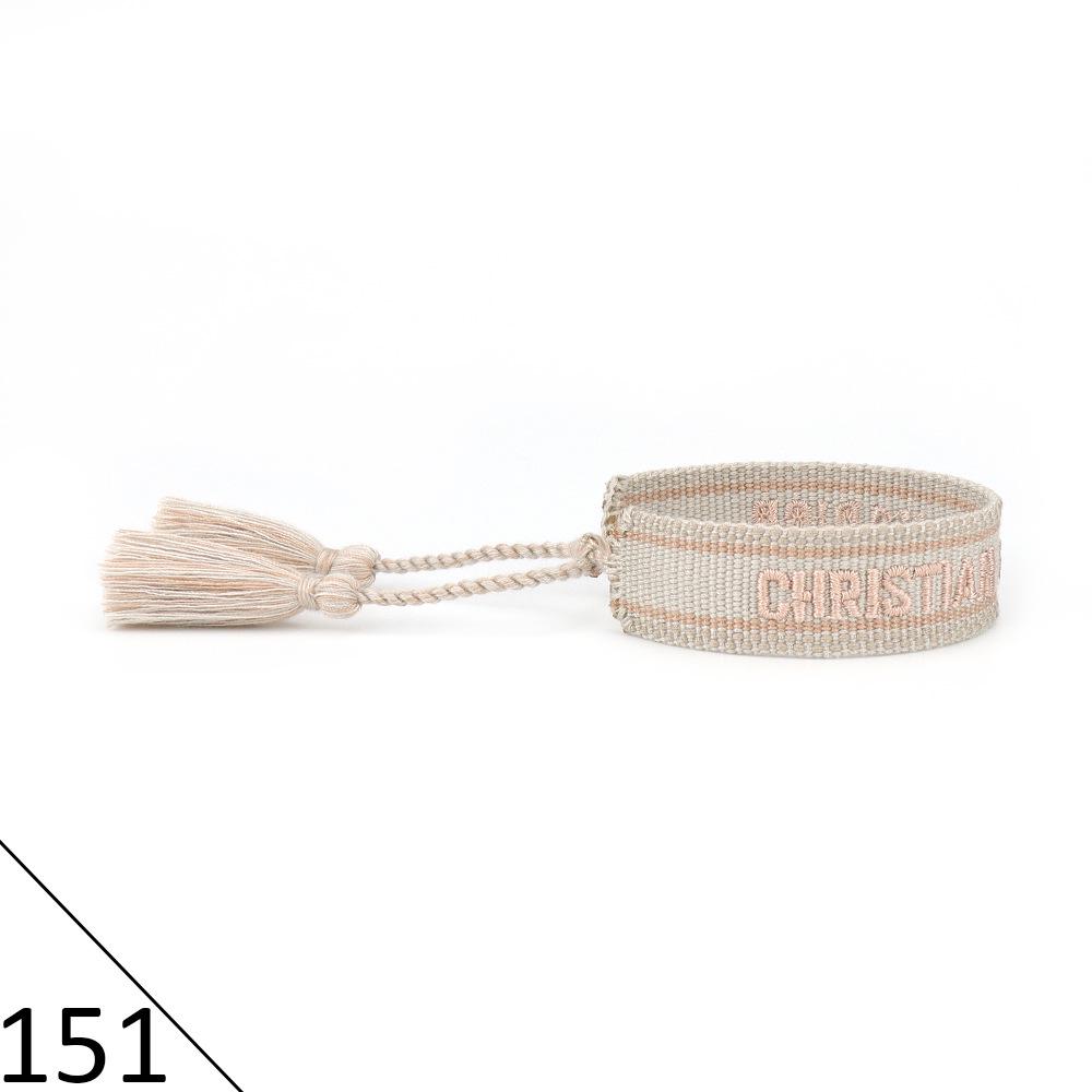 Браслет дружбы ручной работы с вышивкой и кисточками для женщин