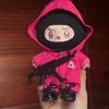 Комплект спортивной одежды Labubu, доступный в зеленом и розовом цветах, с разными номерами и узорами для розового комбинезона