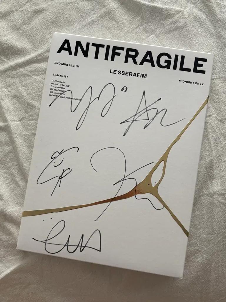 Antifragile former member autographed album Sakura Poka Used