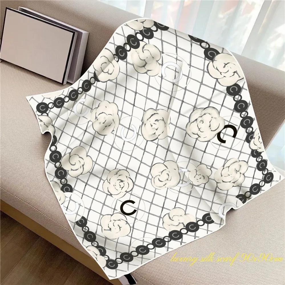 French 90cm New Rose Twill Silk Women's Travel Sunscreen Shawl Large Square Scarf Headscarf Scarf Scarf Scarf Women Luxury