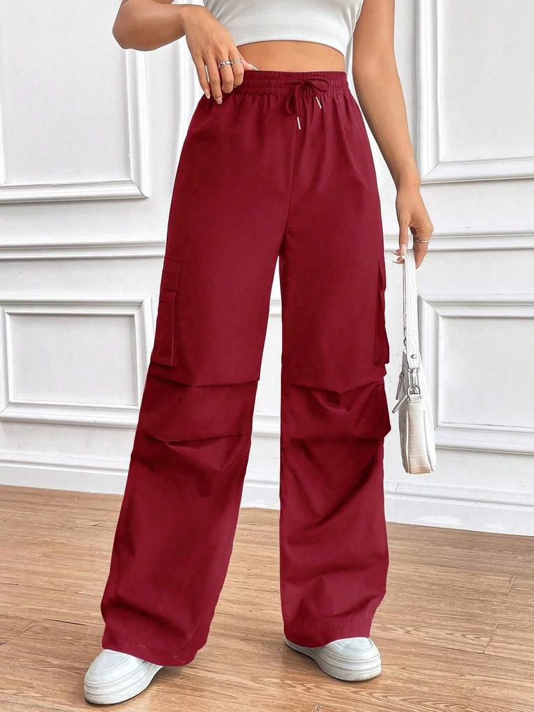 2025 Spring/Fall Elastic Waist Drawstring High-Waist Cargo Pants for Women—Loose Fit, Flap Pockets, Commuter Style.