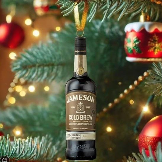 246th Anniversary Christmas Advent Calendar - Whiskey Gift Box with 24 Mini Bottles