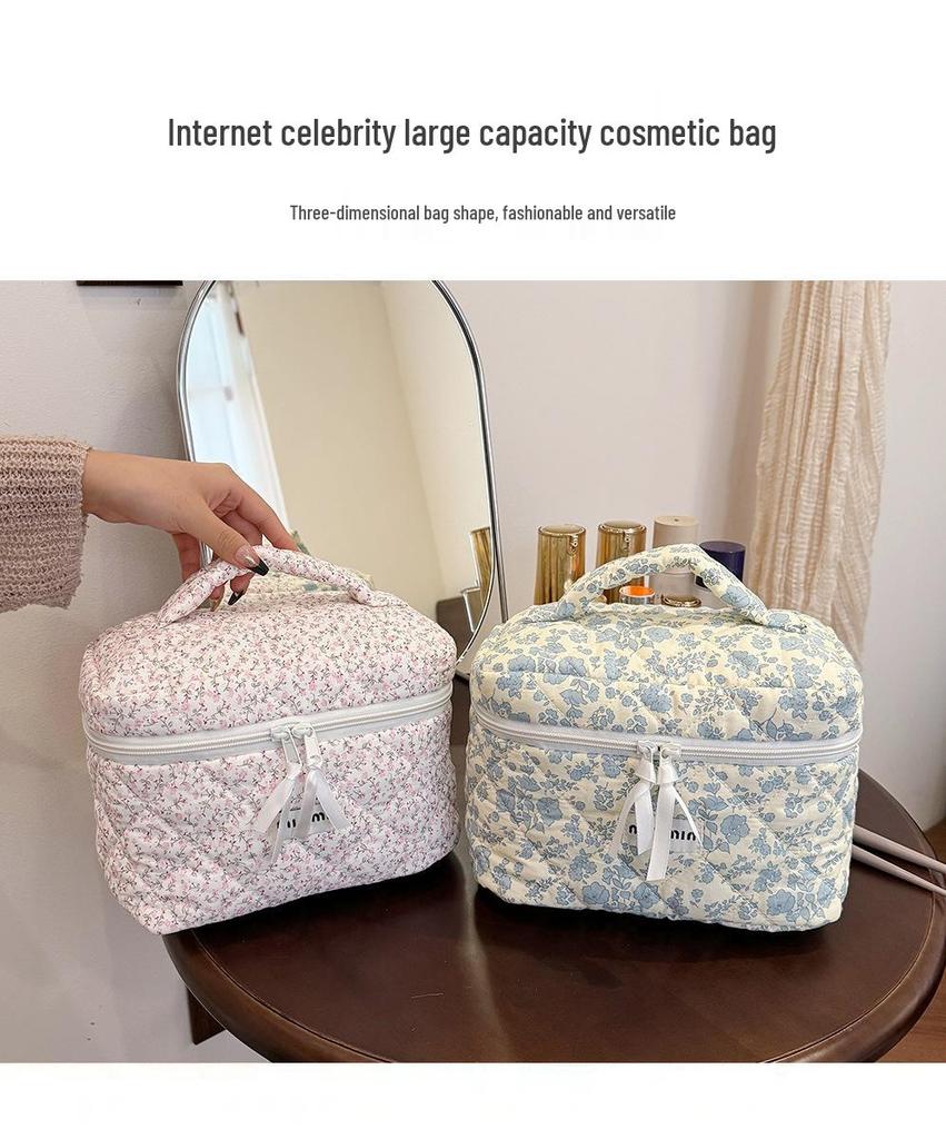 2024 Floral Cotton Quilted Large Capacity Cosmetic Handheld Storage Bag