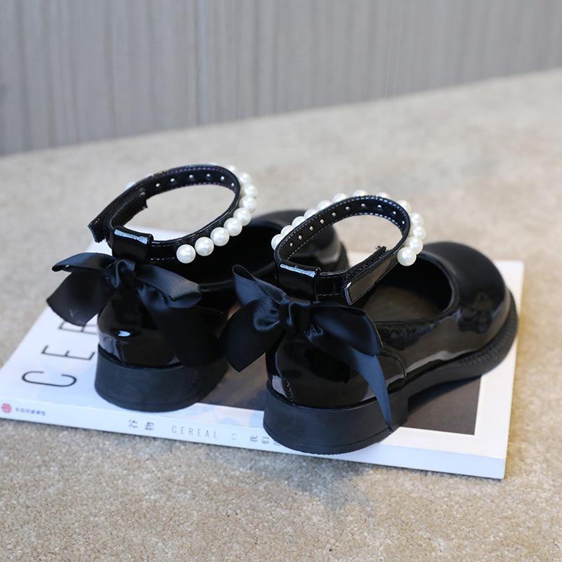 Туфли принцессы из кожи для девочек, блестящее детское школьное платье с бантом, на плоской подошве для танцев, модные детские туфли Мэри Джейн с жемчужным ремешком