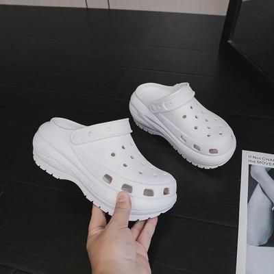 Женские летние сандалии 2024 года с закрытым носком и мягкой подошвой — нескользящие, модные, на толстой подошве