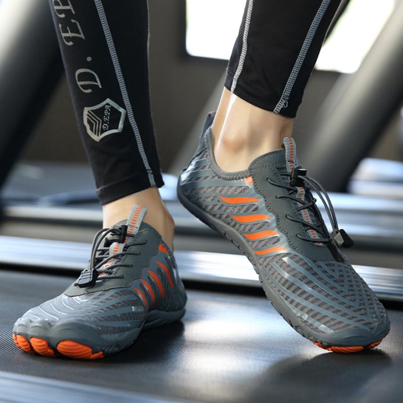 Модные мужские босоножки для воды, мягкие пляжные туфли, быстросохнущие, дышащие, походные сандалии, удобные, высококачественные, для тренировок на открытом воздухе, пара