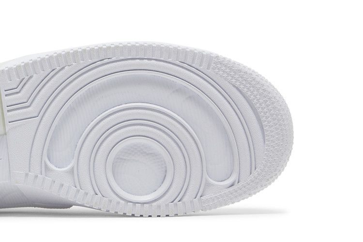 Nike Air Force 1 React Тройной белый