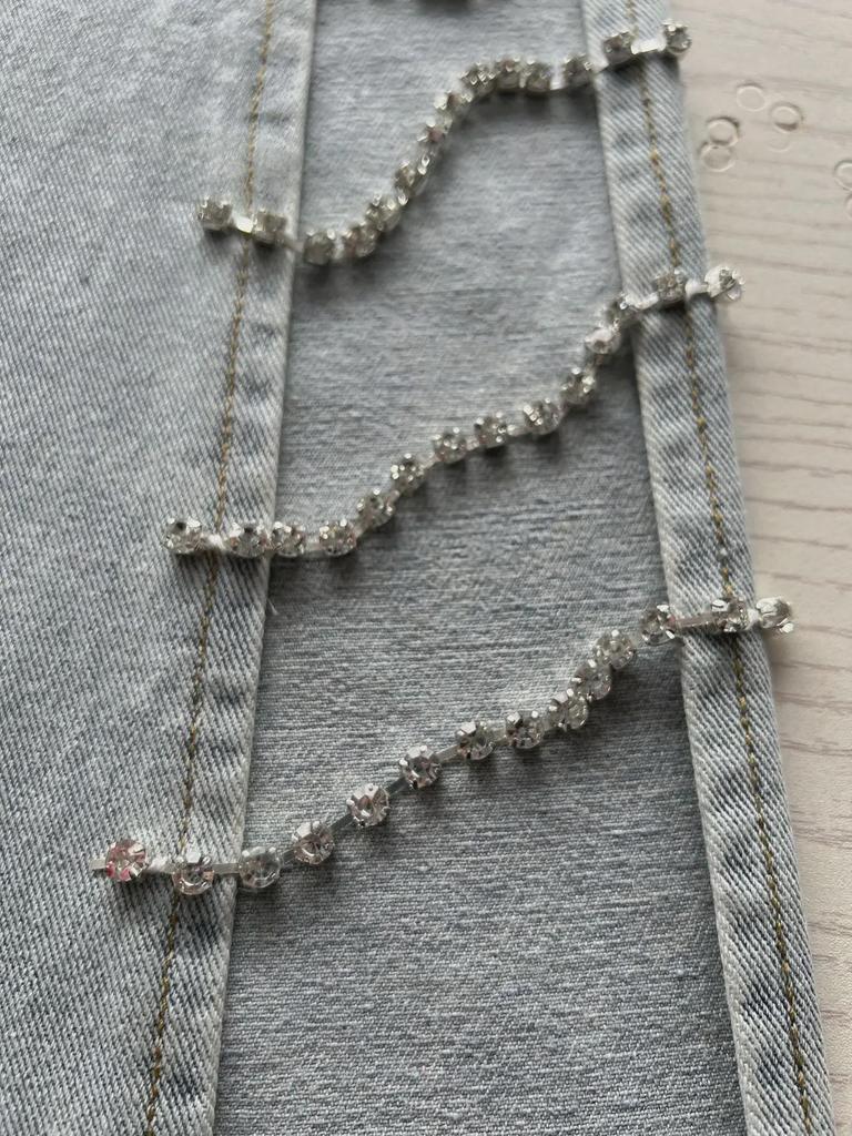 Women's Spring/Summer Loose Mid-Waist Wide-Leg Jeans with Diamond Stitching and Side Cut-Outs