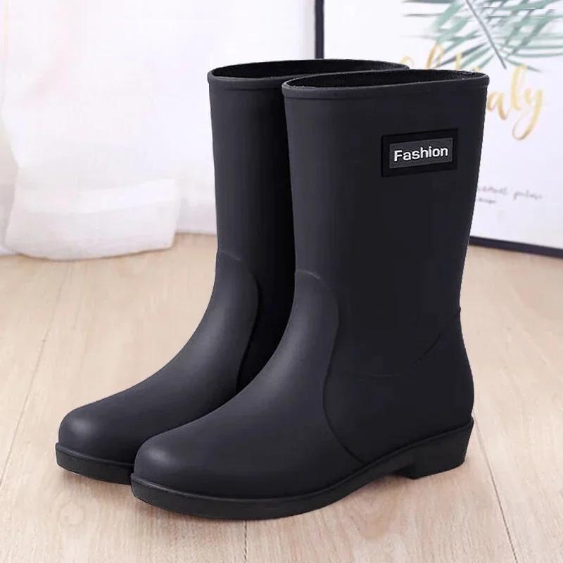 Сапоги из непромокаемой кожи женские Four Seasons Fashion Outdoor Mid-tube Водонепроницаемые нескользящие резиновые туфли Модные сапоги из непромокаемой кожи