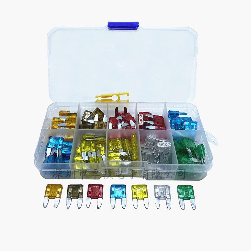 Набор автомобильных предохранителей: Ножевые предохранители малого, среднего и большого размера (1A, 3A, 10A, 15A)